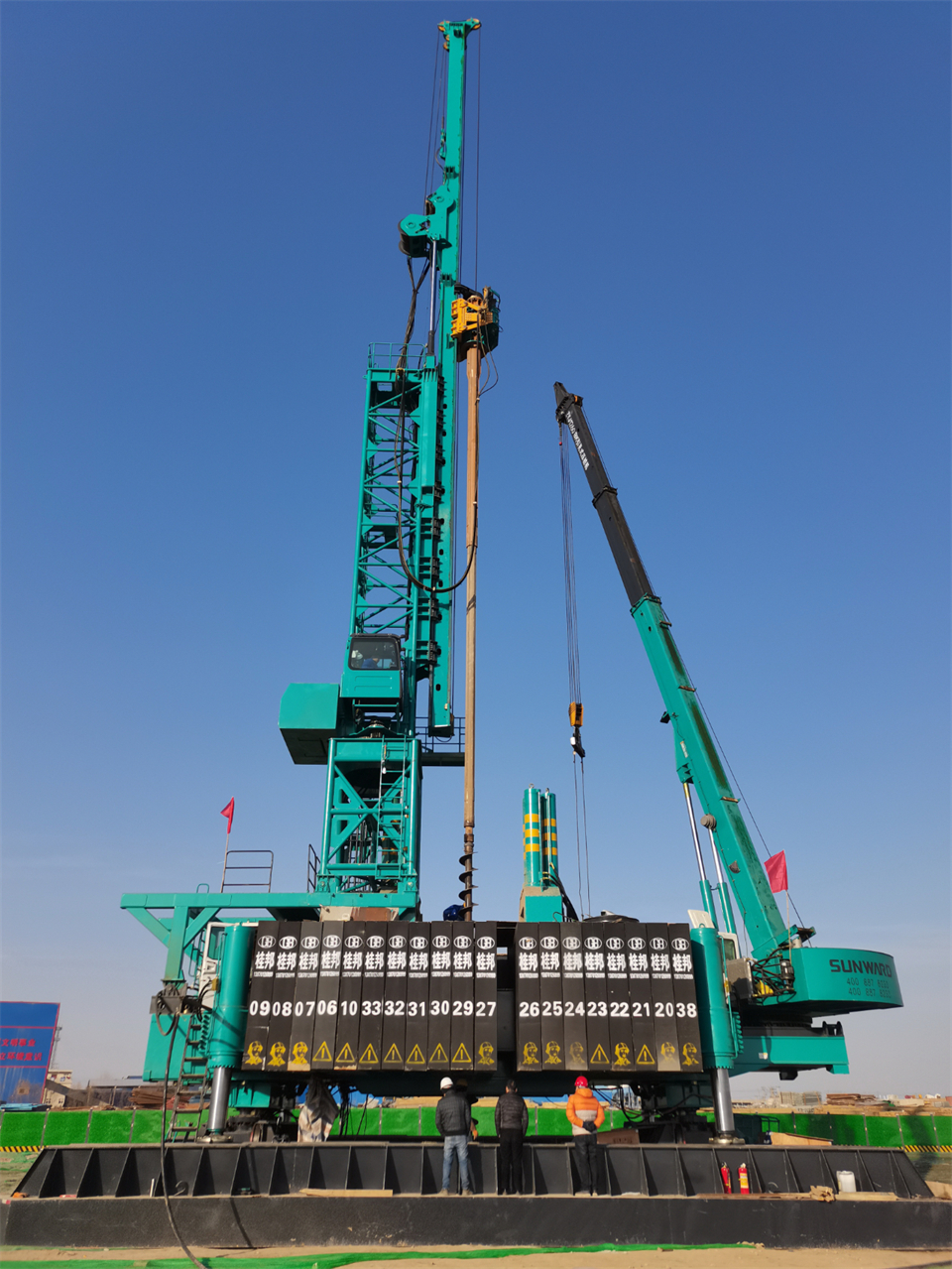 两项单冠，，，行业唯一！永利集团官网智能两款桩工产品同获制造业单项冠军