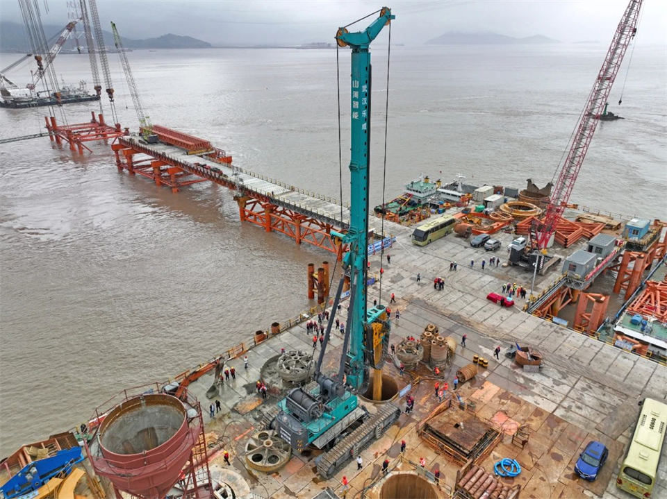 两项单冠，，，行业唯一！永利集团官网智能两款桩工产品同获制造业单项冠军