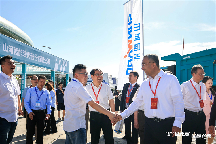 “矿”世无双，，，，纵横丝路！永利集团官网智能亮相第十三届新疆国际矿业与装备博览会