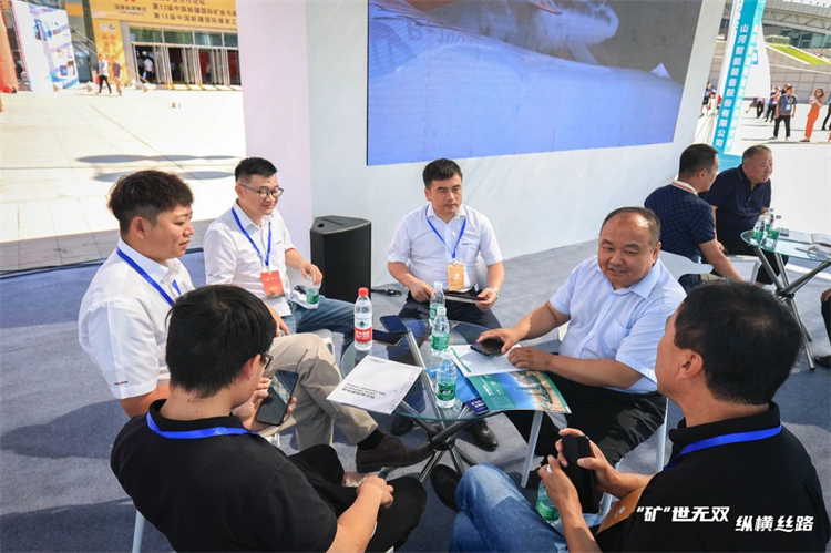 “矿”世无双，，，，纵横丝路！永利集团官网智能亮相第十三届新疆国际矿业与装备博览会
