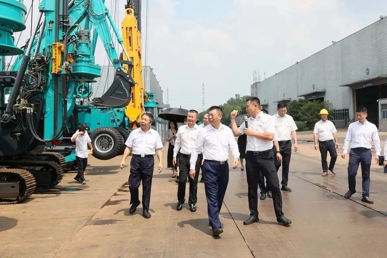 两门第界500强企业董事长同访永利集团官网智能