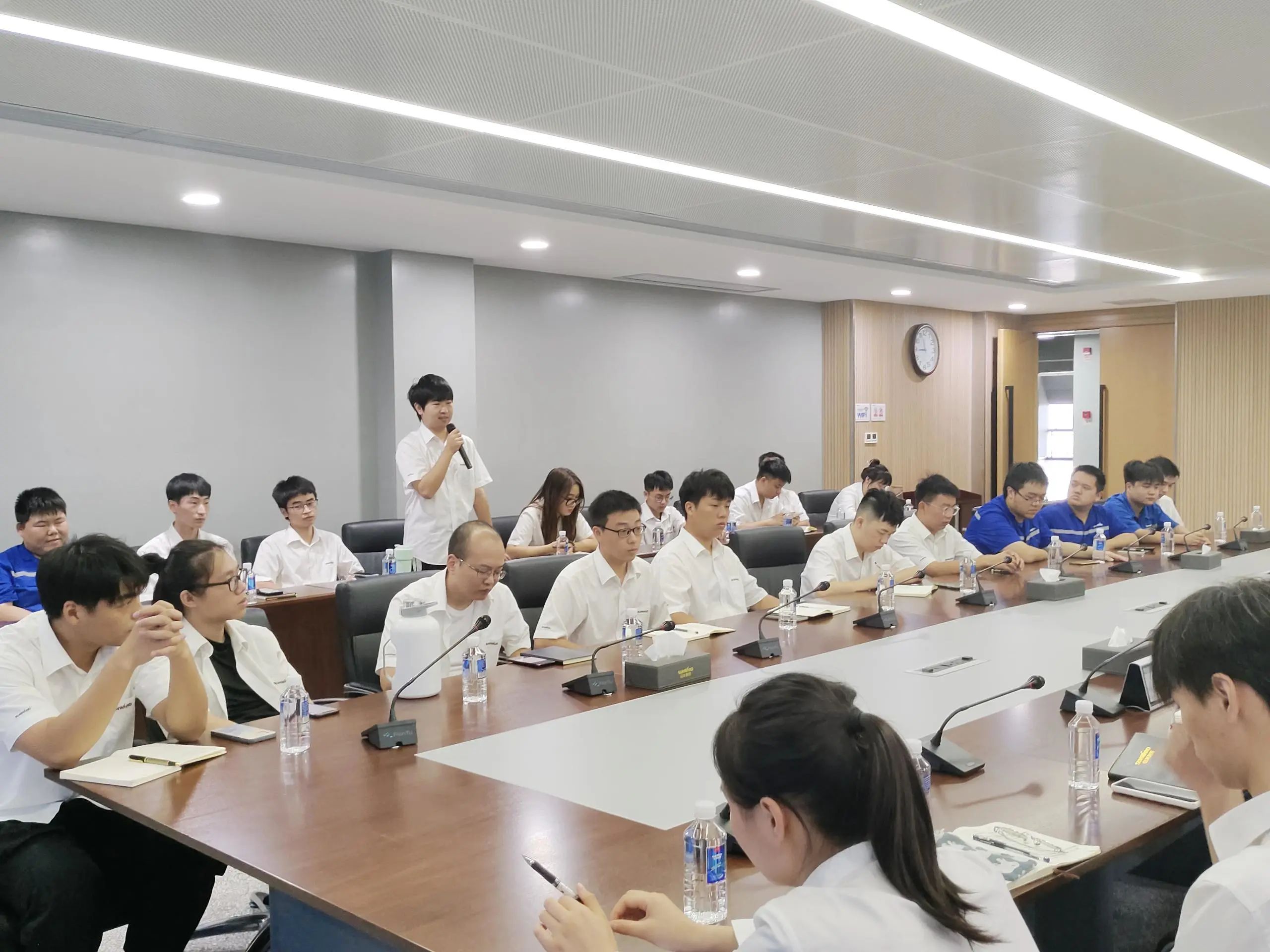 泛论心声，，共话未来！这场应届结业生员工座谈会，，很暖，，很知心！