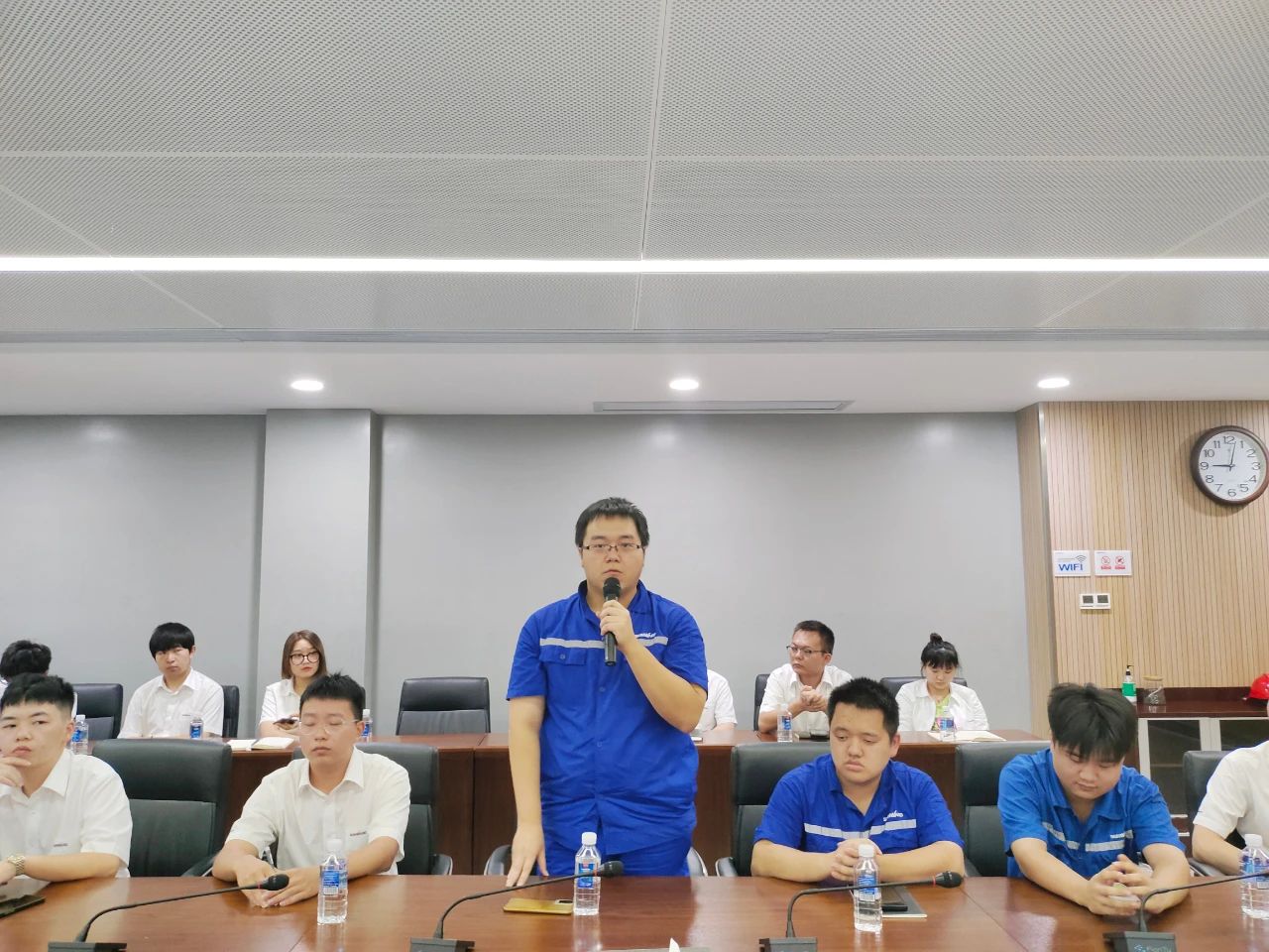 泛论心声，，共话未来！这场应届结业生员工座谈会，，很暖，，很知心！