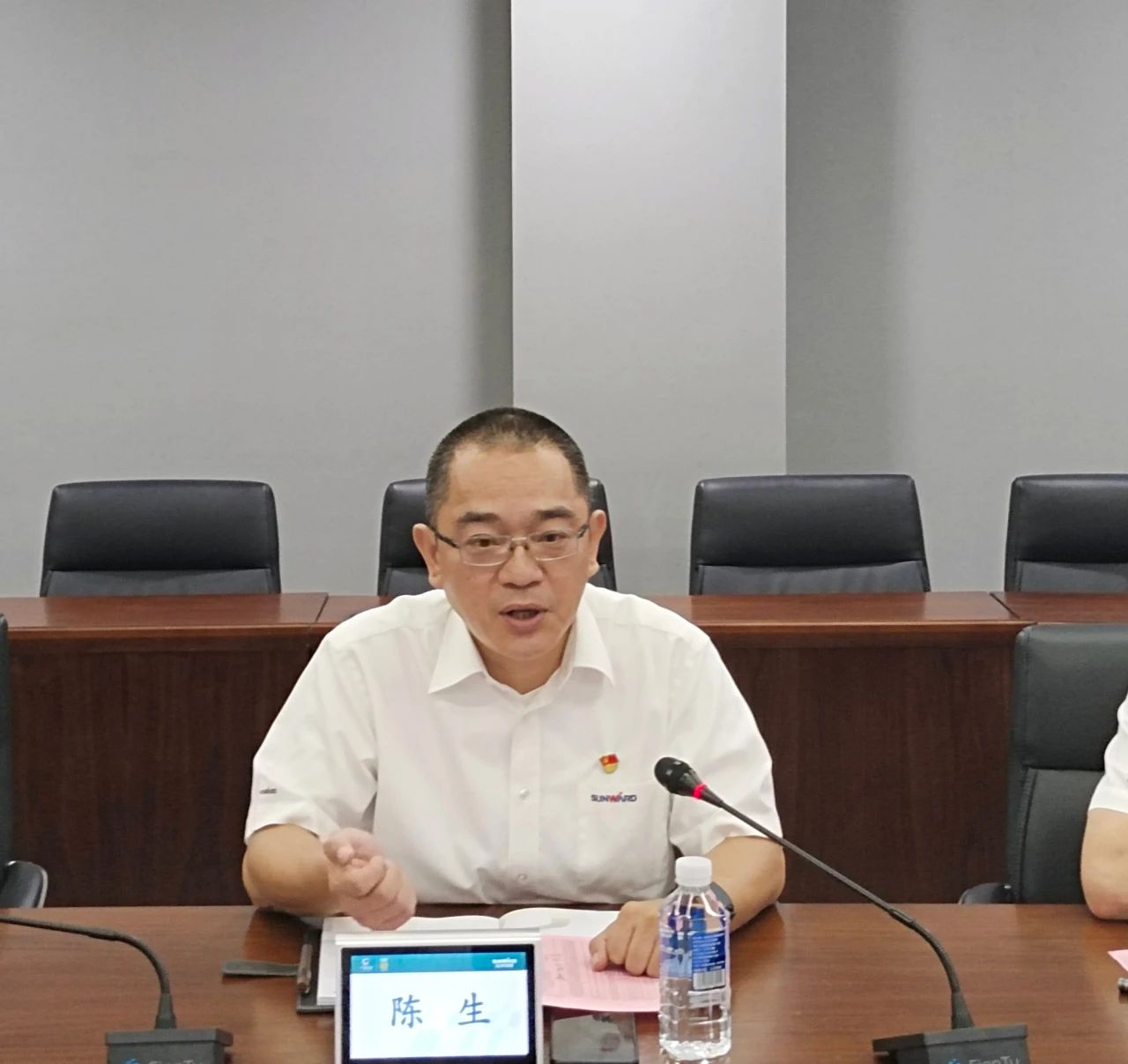 泛论心声，，共话未来！这场应届结业生员工座谈会，，很暖，，很知心！