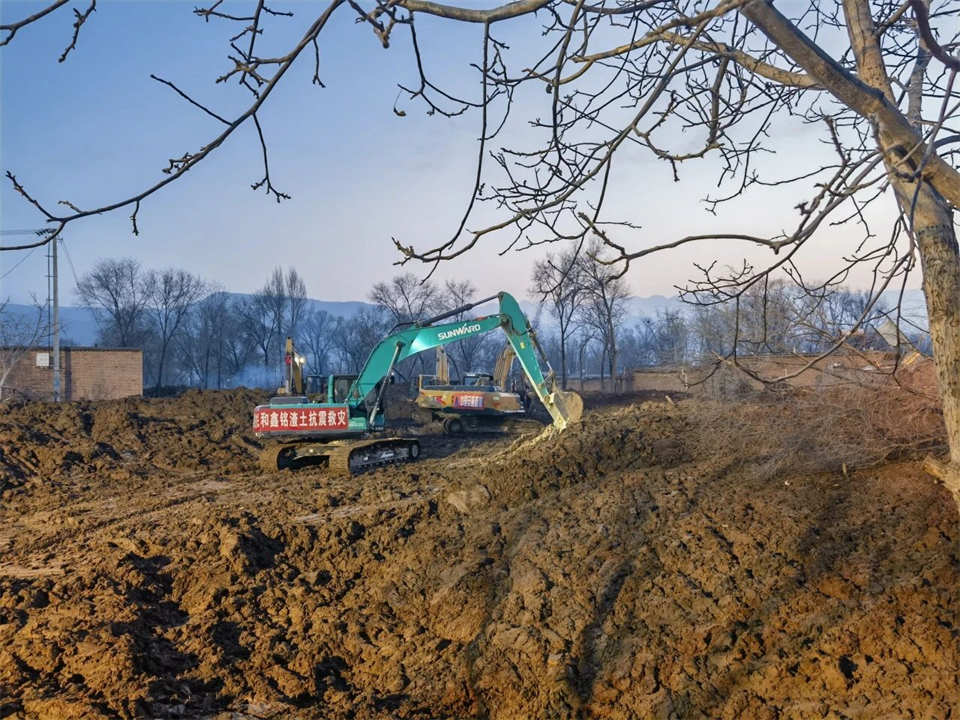 支援抗震救灾一线，，，，，永利集团官网智能在行动！