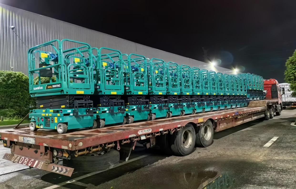 高空机械单日发货立异高！单月外洋发货破纪录！