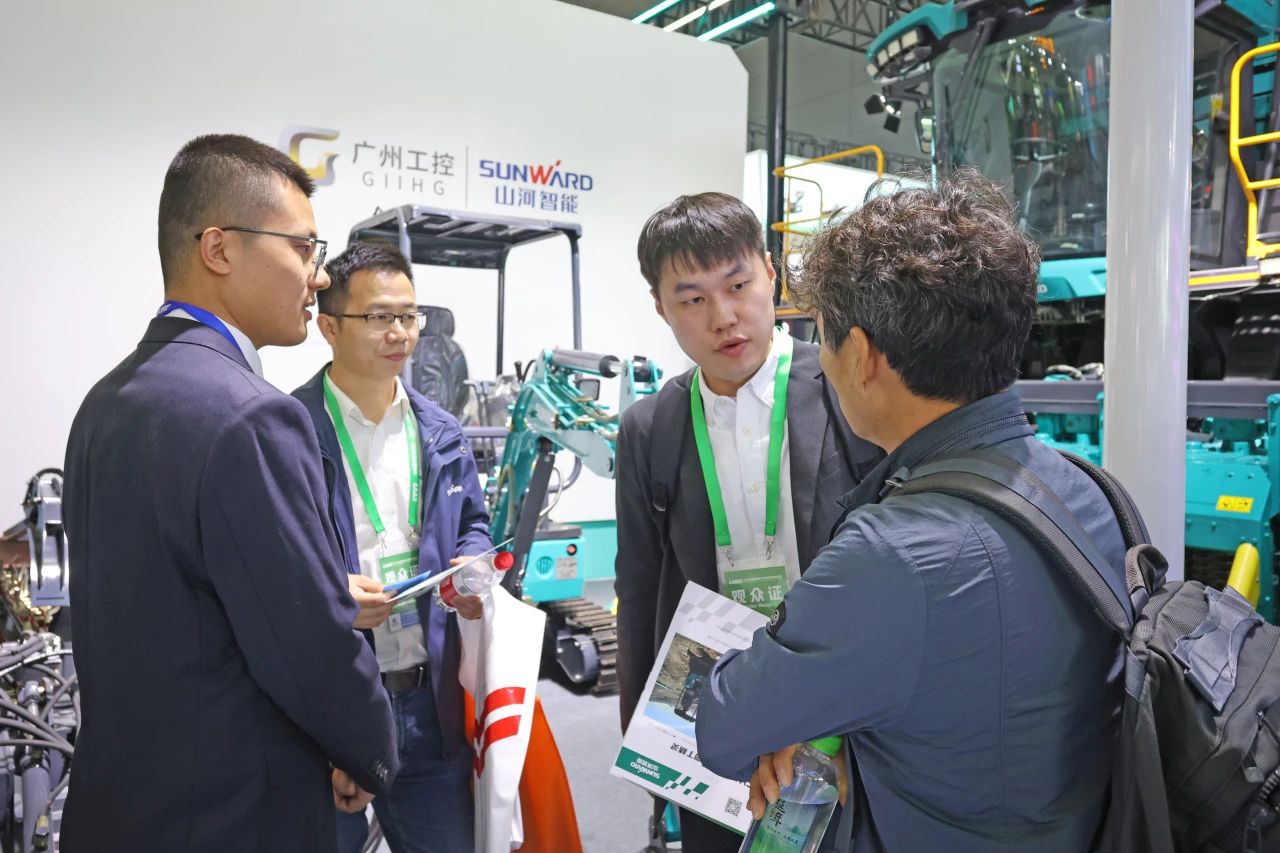 聚焦智能化、无人化！永利集团官网智能携多款产品亮相2024中国国际农业机械展