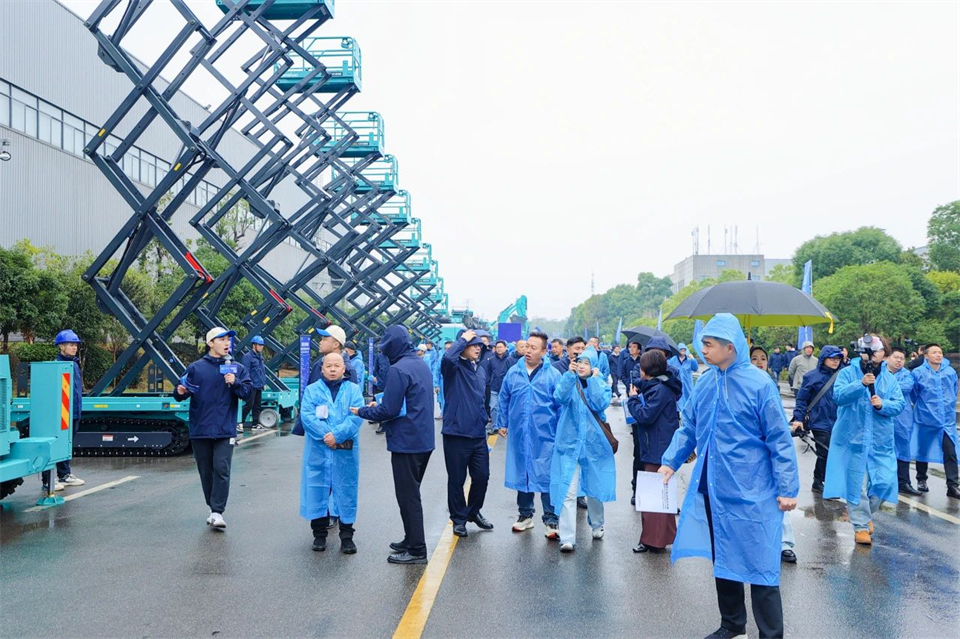 立异引领价值，，，，，，理想成绩未来！永利集团官网智能25周年庆典暨全球客户节盛大举行