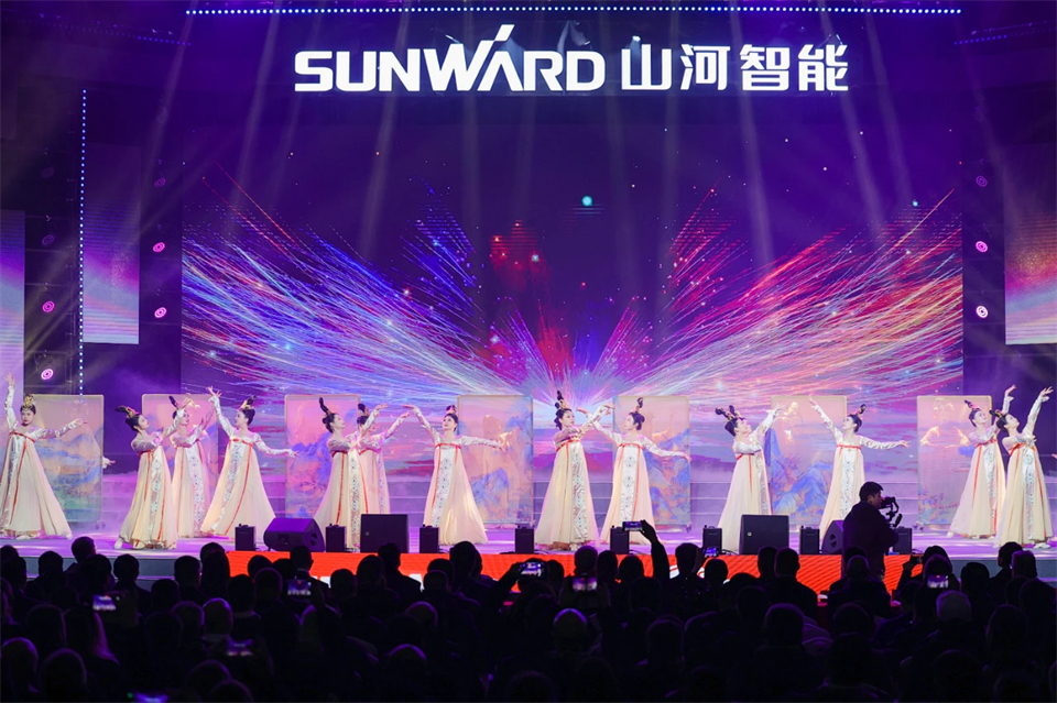 立异引领价值 理想成绩未来——庆祝永利集团官网智能建设25周年表扬大会暨文艺晚会盛大举行