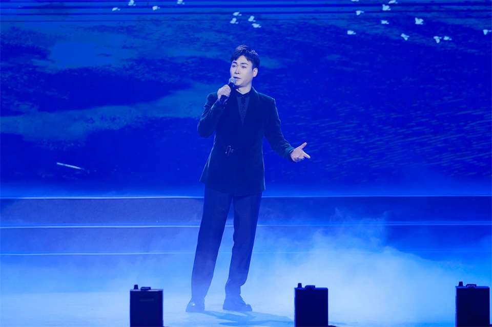 立异引领价值 理想成绩未来——庆祝永利集团官网智能建设25周年表扬大会暨文艺晚会盛大举行