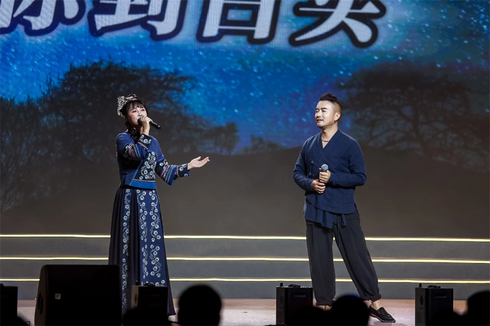 立异引领价值 理想成绩未来——庆祝永利集团官网智能建设25周年表扬大会暨文艺晚会盛大举行