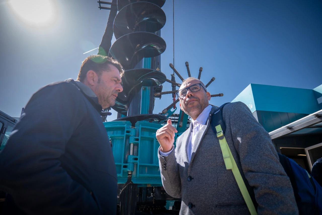 永利集团官网智能董事长付向东：以绿色智造与全球战略解锁中国工程机械的进阶密码