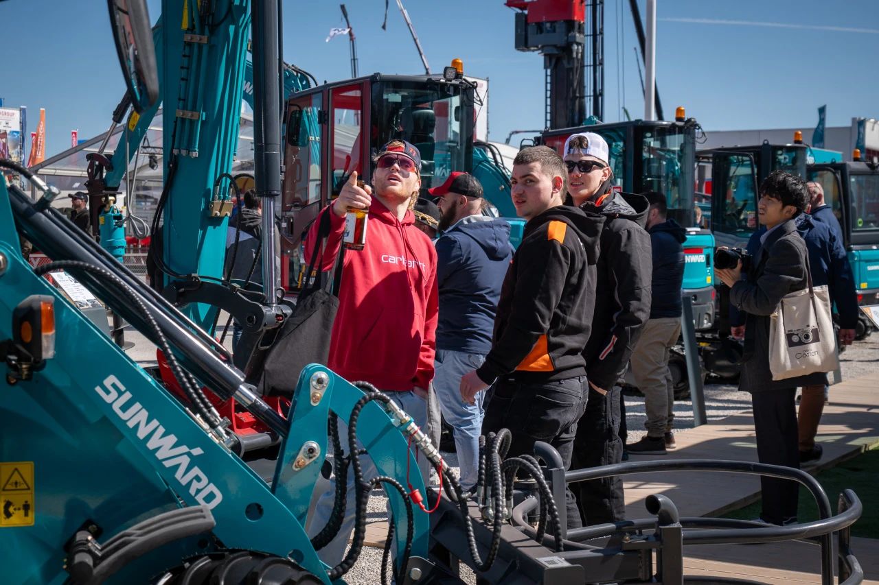 永利集团官网智能董事长付向东：以绿色智造与全球战略解锁中国工程机械的进阶密码