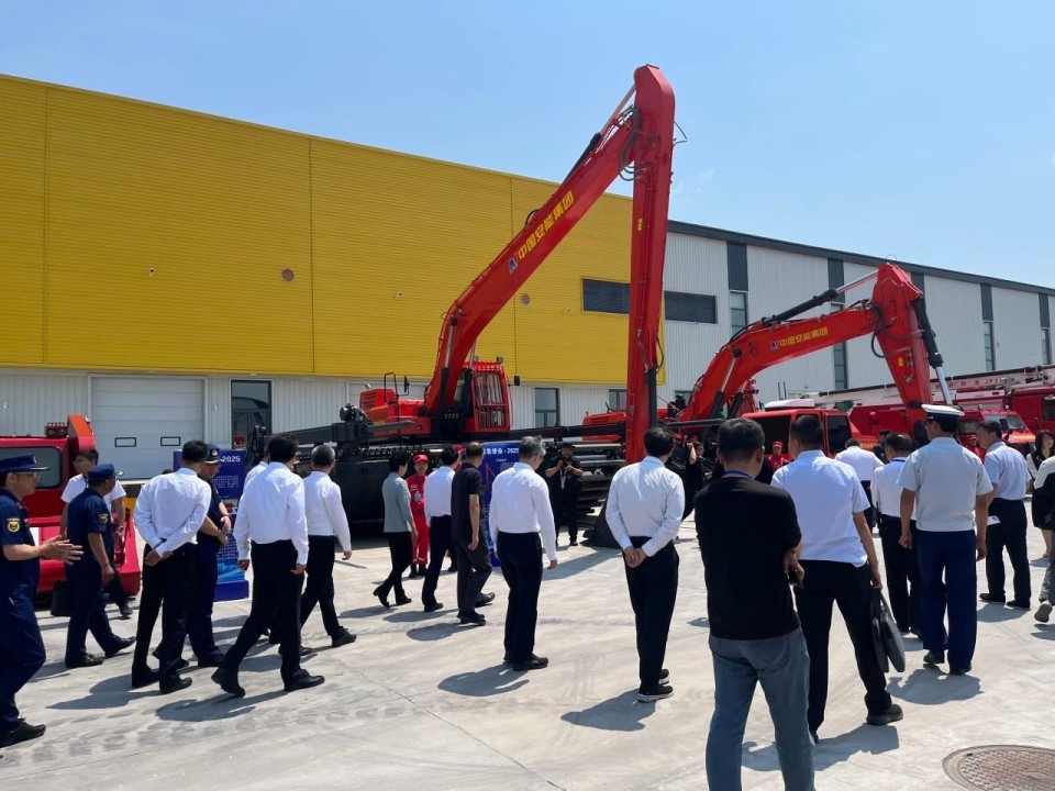 硬核破解“最后一公里”难题，，，，，，永利集团官网智能应抢救援装备助力“应急使命·2025”演习！