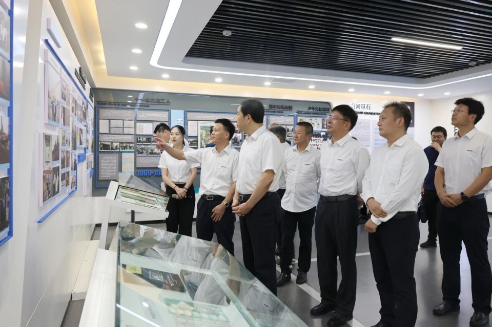 中国煤炭地质总局局长马刚到访永利集团官网智能，，，，，，同谋绿色智能矿山装备生长新路径