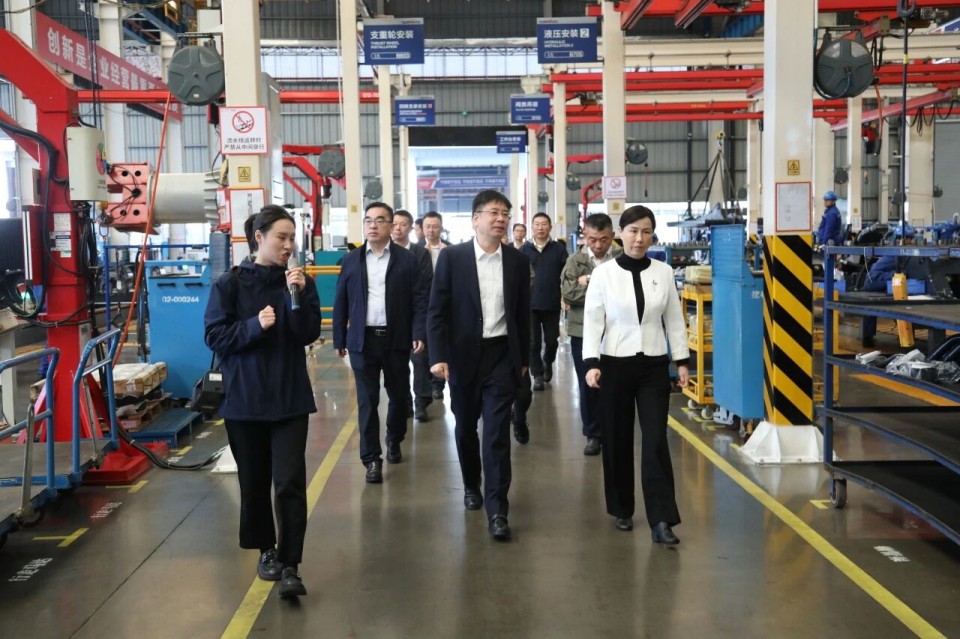 聚焦应急装备研爆发产，，，，共探实战适配新路径——广州市应急治理局党委书记、局长叶芳调研永利集团官网智能