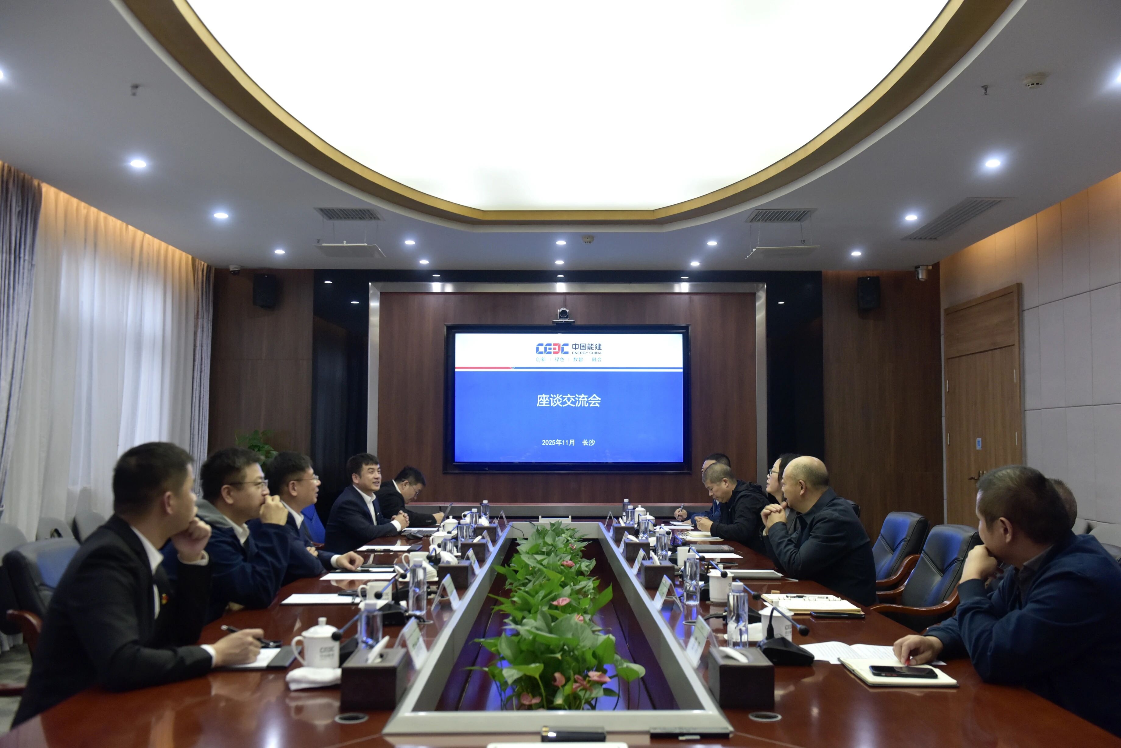 永利集团官网智能与易普力开展座谈交流，，，，，谱写互利共赢新篇章