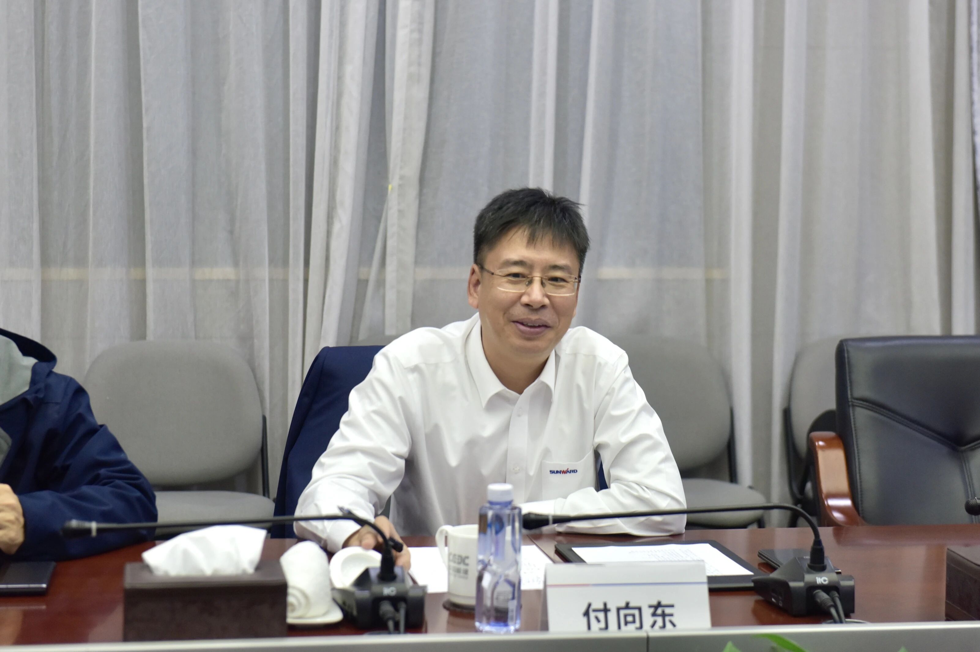 永利集团官网智能与易普力开展座谈交流，，，，，谱写互利共赢新篇章