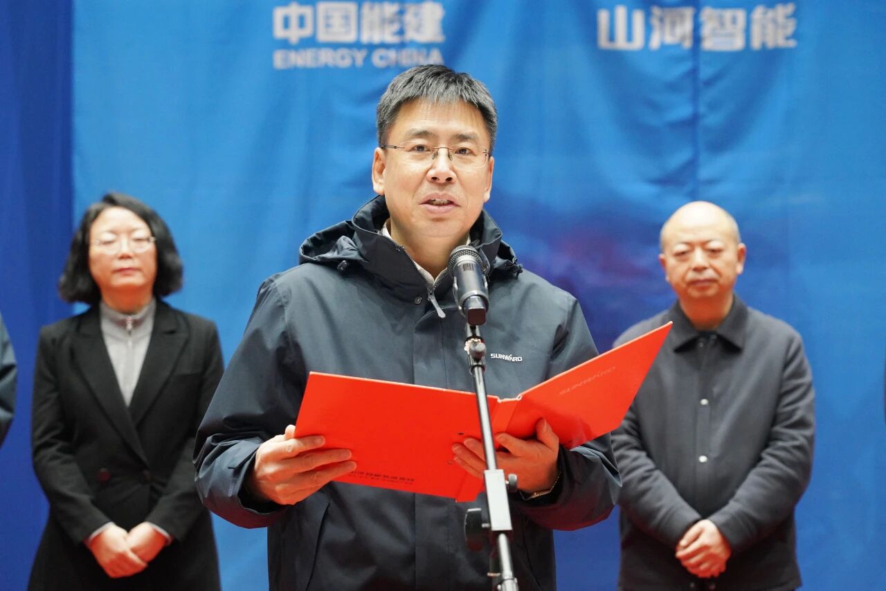 数智化现场混装铵油炸药车下线!永利集团官网智能与易普力携手共筑智能矿山新篇章