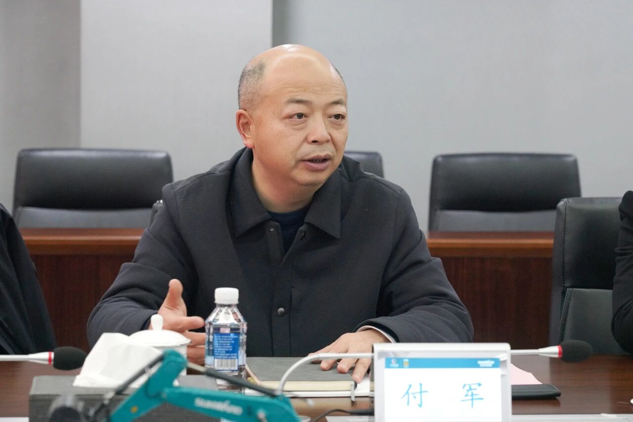数智化现场混装铵油炸药车下线!永利集团官网智能与易普力携手共筑智能矿山新篇章