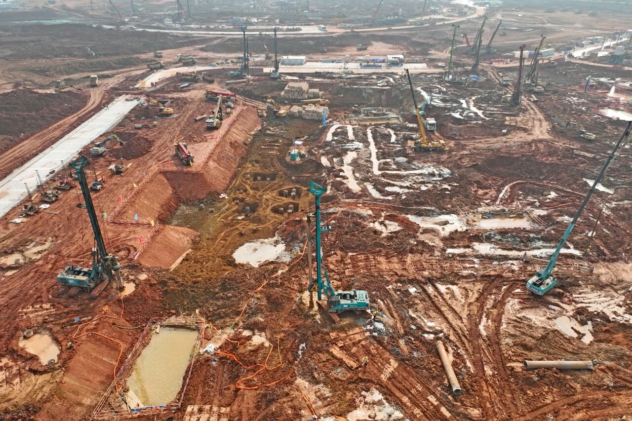刷新“进度条”、修建新地标！永利集团官网智能旋挖集群助力长沙奥体中心建设