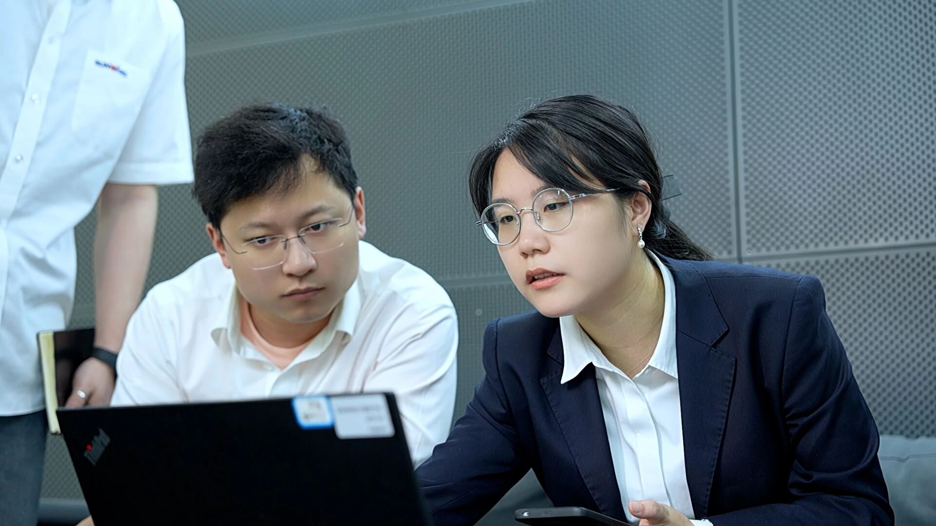 我的匠心 | “云端”工匠王。。。。。河么肱连全球服务与绿色未来